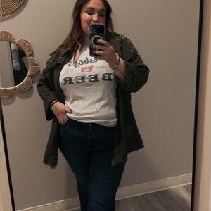 Meet your Posher, Abby